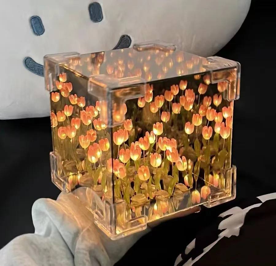 DIY LED Tulip Cube