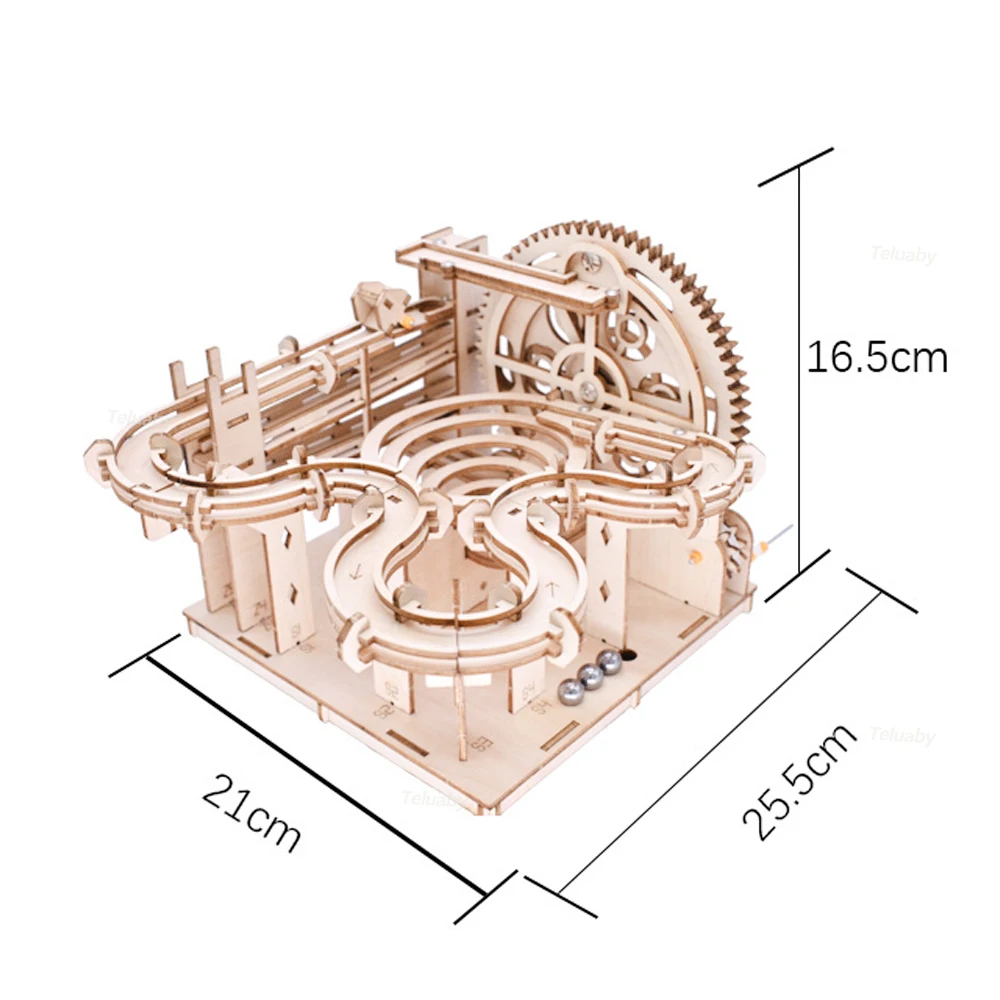 Wooden mechanical model with gears and dimensions displayed.